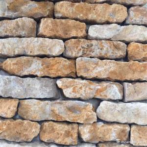 China Quartzite Random Loose Stacked Stone Brick Style Brown Color Skidproof wholesale