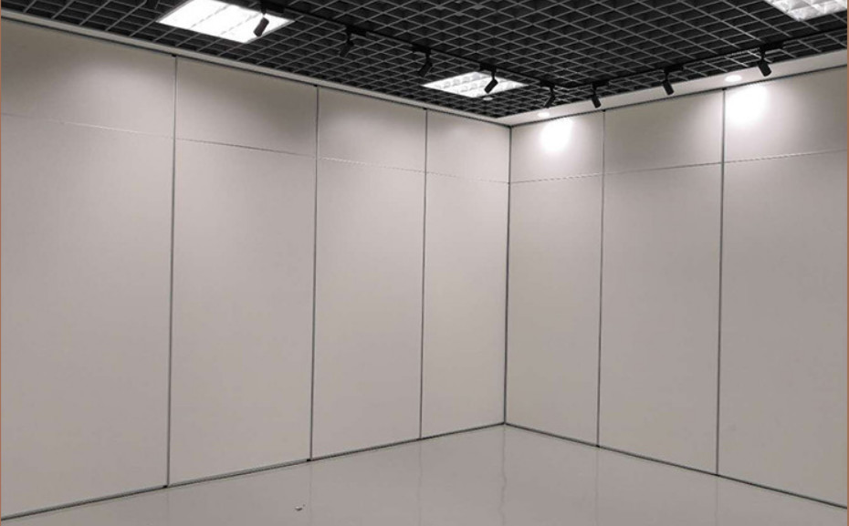 Height 6000 mm Folding Doors Mobile Soundproof Partitions For Convention Center