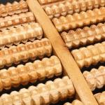 8 Rows Wooden Shiatsu Foot Massager Durable For Release Stress / Soothe Stiff