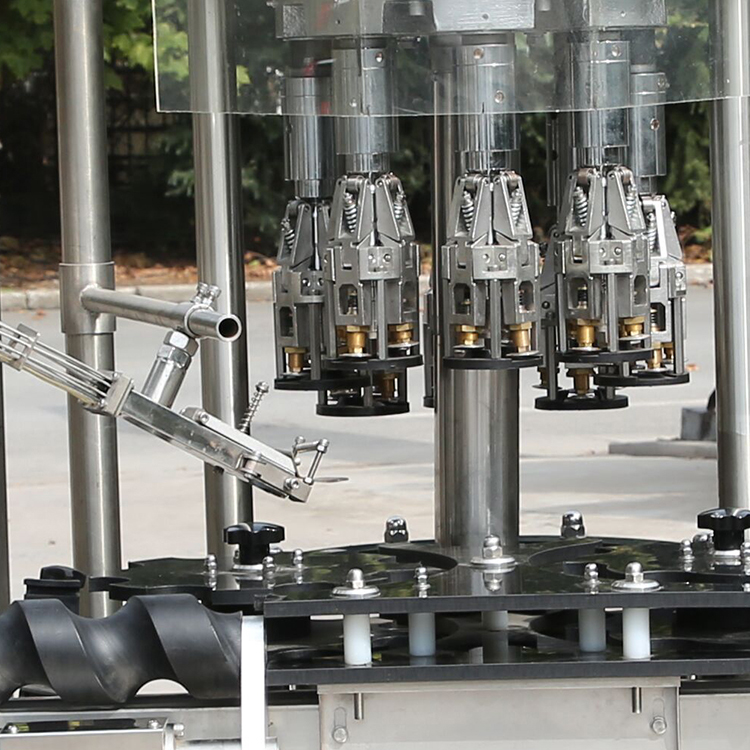 Top Quality Bottle Cap Sealing Machine , Full Automatic Beer Bottle Capper For Sale
