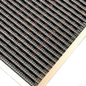 China Heavy Duty Vinyl Pvc Floor Mat 120 CM Duckboard Roll Out Flooring Mat on sale