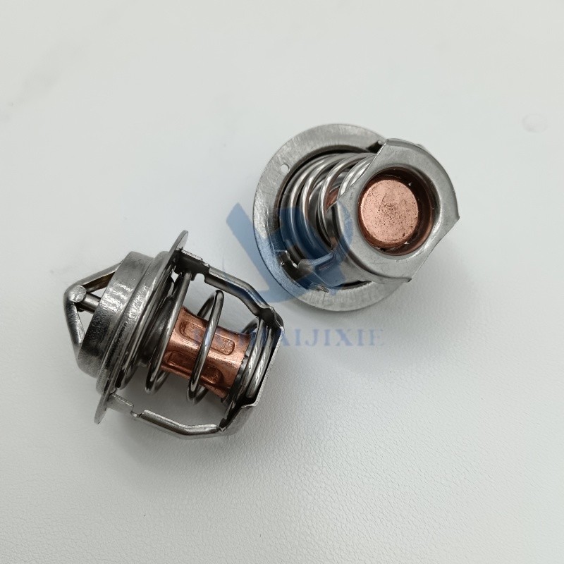 Thermostat 19434-73010 19434-73014 19434-73013 for Komatsu D902 D1305 V1505 Engine