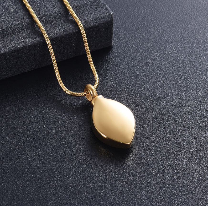 Leaf-shaped Cremation Jewelry Necklace with Chrysanthemum Engraving and Birthstone OEM/ODM