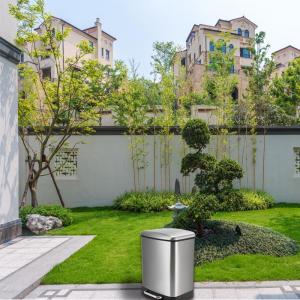 China Smudge Resistant 6.34 Gallon Steel Trash Can With Lid wholesale