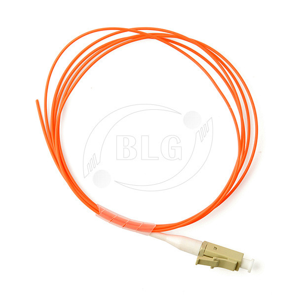 Simplex Single Mode Fiber Optic Patch Cord Low Insertion Loss 0.9mm