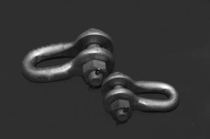 China High Voltage Clevis Shackle , Transmission Line Fittings 100kN - 400kN Tensile Strength wholesale