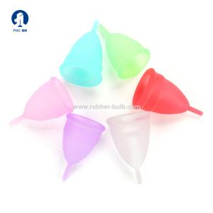 China Custom Wholesale Foldable Reusable Collapsible Women Period Medical Silicone Eco Friendly Menstrual Cup wholesale