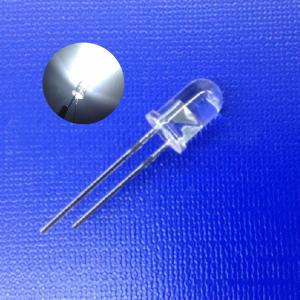 China Traffic Warning Light LED Diode 5mm 45deg White Color 7000K 20000mcd High Intensity wholesale
