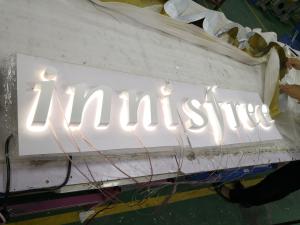 China Illuminated Backlit Stainless Steel Letters Signs 5000K For Hospitals wholesale