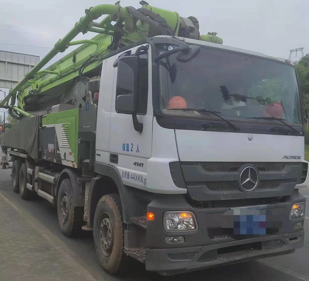 Used Heavy Equipment Good Price Zoomlion 56meter Used Mobile Pump Truck