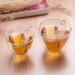 ISO9001 Transparent Glass Custom Drinking Cups Gift Heart Shaped 200ml-300ml