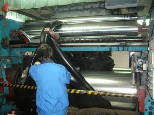 China Electric EVA PVC Rubber Plastic Open mill Equipment With Oil Sealed Type wholesale