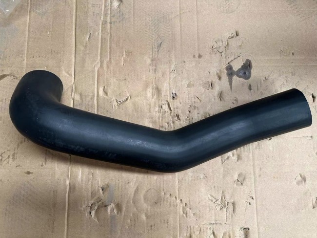 Radiator Inlet Hose YG9625530001 HOWO Truck Parts