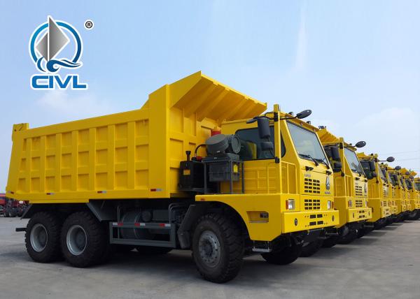 Sinotruck Mining dump truck 6 x 4 Londing Tipper Truck 70Ton For Transporting