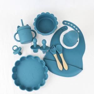 China Customize Baby Feeding Silicone Tableware Set With silicone section plate Bib Spoon Bowl Spoon Bowl Plate wholesale
