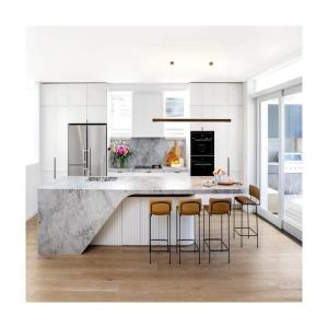 China Modern Style High Gloss Lacquer Finish Kitchen Cabinets with Plywood Carcase Material wholesale