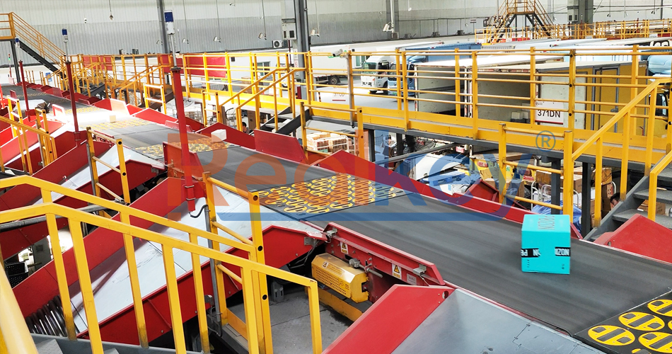 Efficient Goods Classification Swivel Wheel Sorter Single / Double Sided Sorting