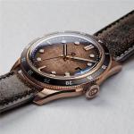 Date Function 1.5 Inch Mens Watches Leather Band Brown Quartz Watch Luminous