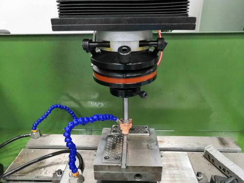 Cold Runner 2 Cavity 3D P20 Clear Products Injection Molds With Gas Ejection