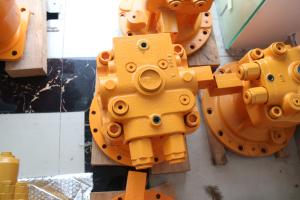 China KOBELCO R210 R210LC-7 R220-5 Slewing Motor Assy Mini Digger Swing Motors wholesale