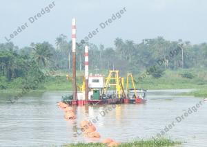 China Hydraulic Dredger Cleans Lakes With Low Rock And Hard Debris Content wholesale