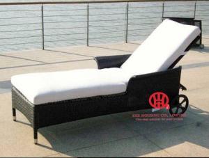 China aluminium garden furniture sun lounger cushions on sale