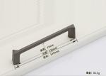 Bespoke Cabinet Hardware Pull Handles Fashionable Style Elegant Outlook