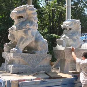 China Chinese Grey Palace Stone Lion Statues Plaza Hand Carved Marble Lion Sculpture on sale