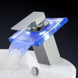 China Brass Painting Surface Bathroom Basin Faucets With 5 Years Quality Guarantee wholesale