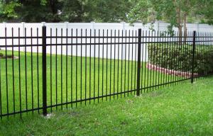 China Powder Coated 2 Rail 5 Ft Tall Black Aluminum Fence wholesale