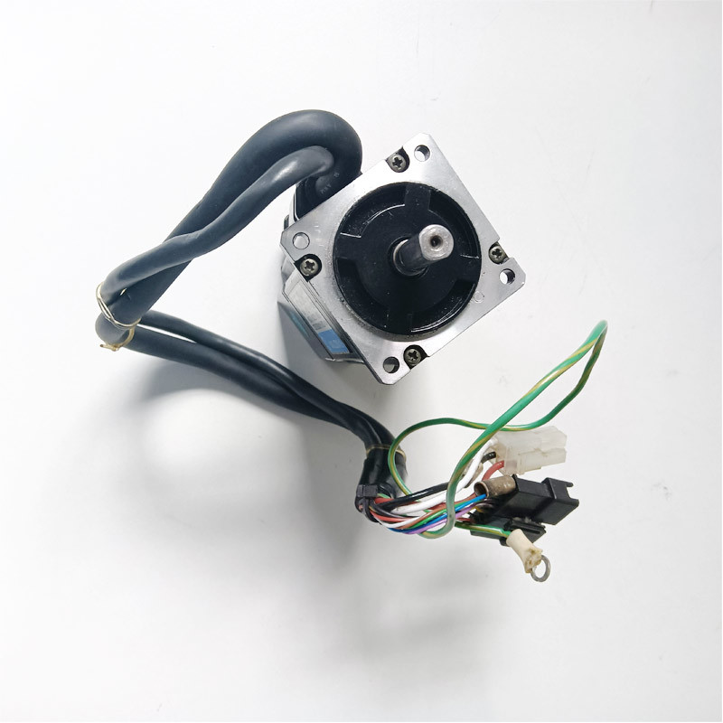 Yamaha YG200 Servo Motor Driver Q2AA04006DXS2C 60W 90K63-001409 YG200