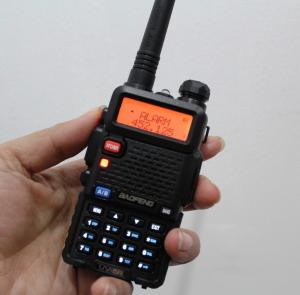 China baofeng uv 5r two way radio uv-5r dual band walkie talkie vhf/uhf transceiver on sale