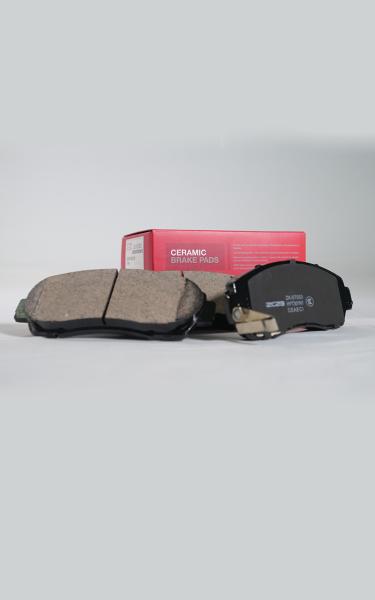 Honda Brake Pad Set 2.5 Pounds Weight 4 Pieces Package Dimensions 9.5 X 6.5 X 3