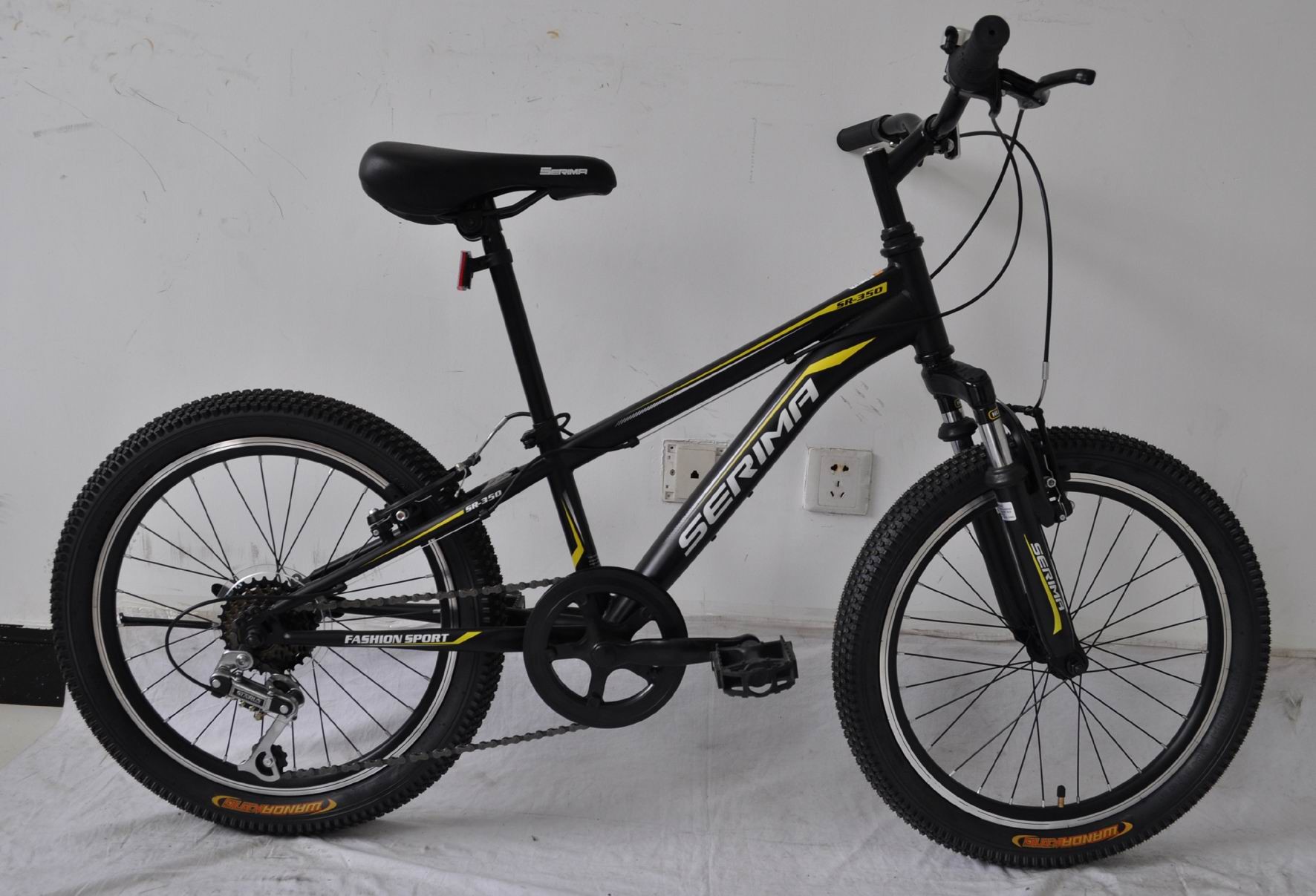 Chinese factory wholesale hot sale 20 size hi-ten steel 18/21 speed MTB bike/bicycle/bicicle for boy