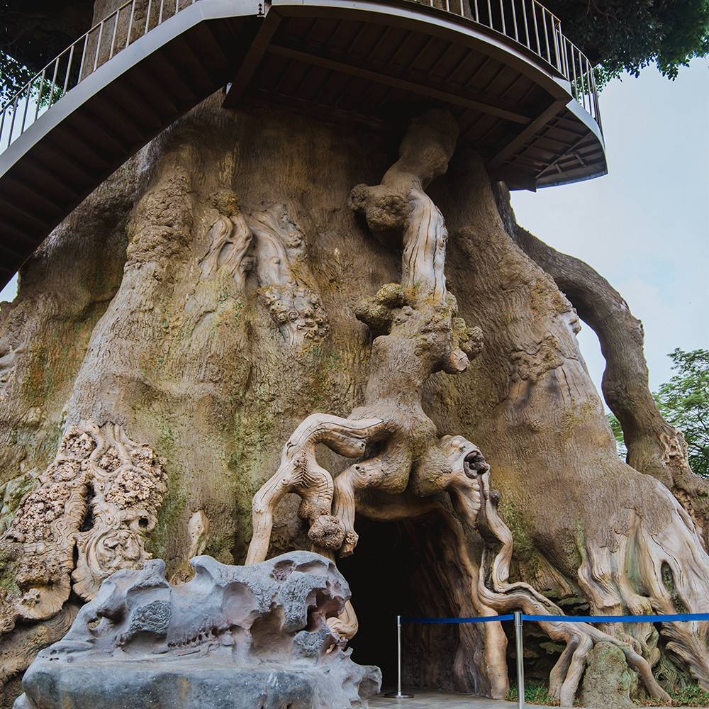 30m Tall Magic Treehouse for Sale – Explore Life of Trees & Artificial House Trees Designs"