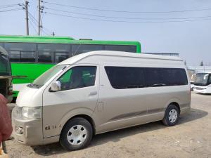 China Japanese Used Buses Hiace 13 - 15seater Gasoline Engine Left Steering Toyota Brand wholesale