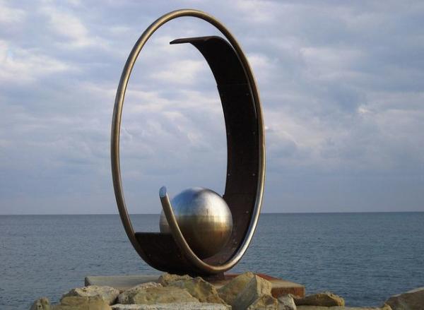 Modern Geometric Stainless Steel Outdoor Metal Sculpture For Large Garden
