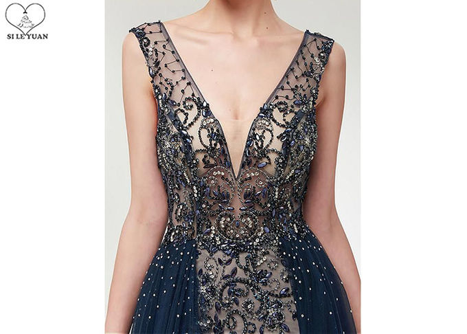 Tulle V Neck Ball Gown Backless / Long Tail Navy Blue Beaded Prom Dress