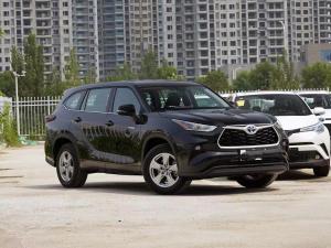 China Toyota Highlander 2022 Dual-Engine 2.5L E-CVT Hybrid Mid Size SUV 7 Seats wholesale