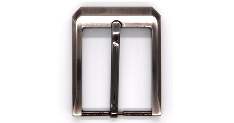 Popular 35mm Black Pin Belt Buckles With Smooth Surface Treatment