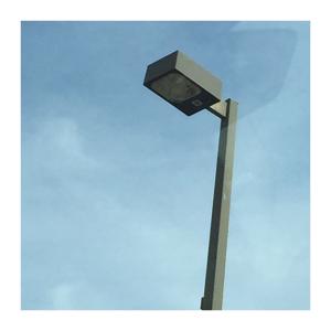 China Q235 hot galvanized commercial high mast pole street lamp wholesale