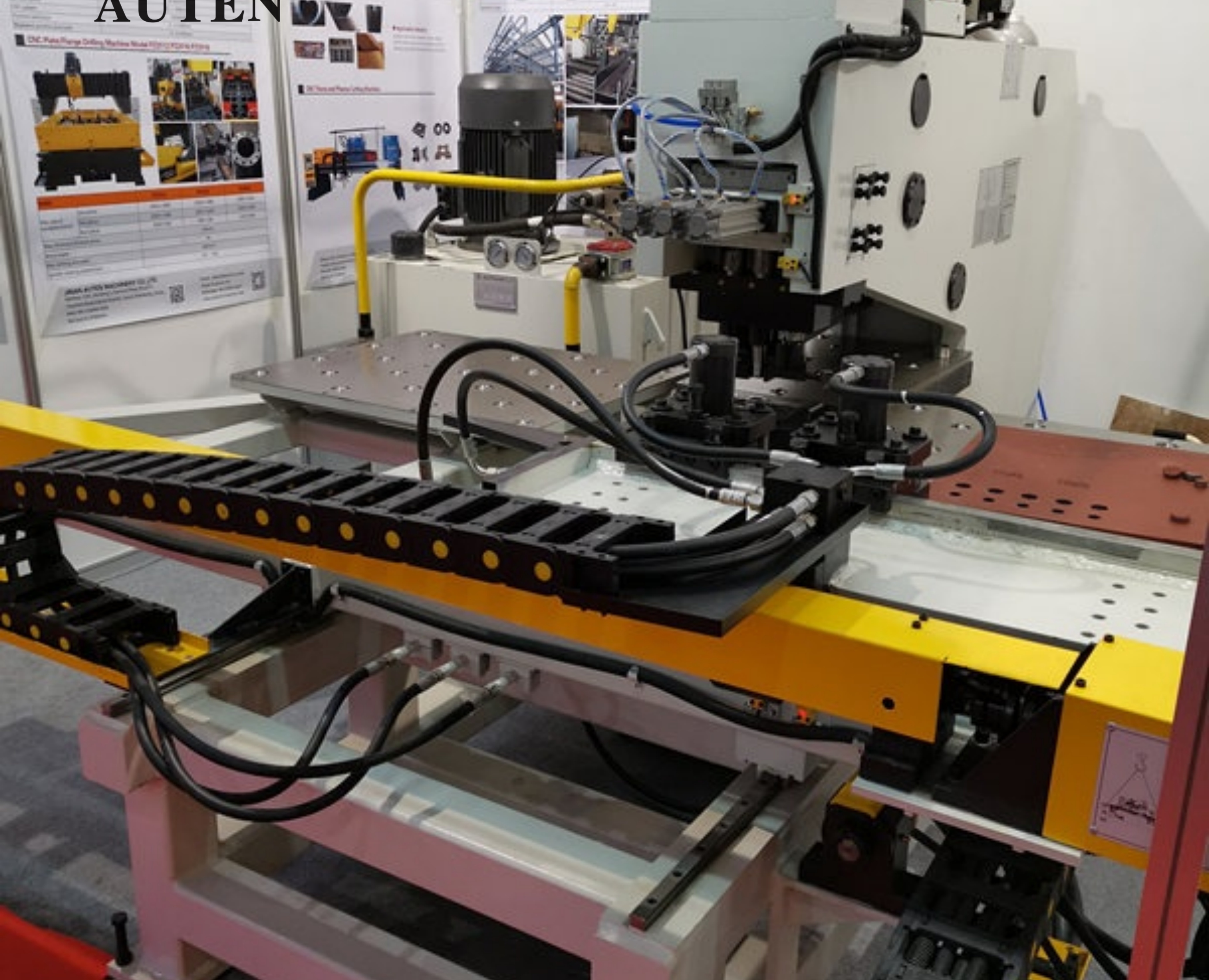 CNC Plate Punching Machine With Automatic Tool Change And CAD/CAM Support