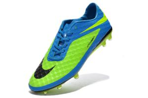 China newest football shoes wholesale