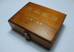 Custom Handmade Lacquered Wooden Box , Brown Color Hinged Lid Wooden Crate Boxes