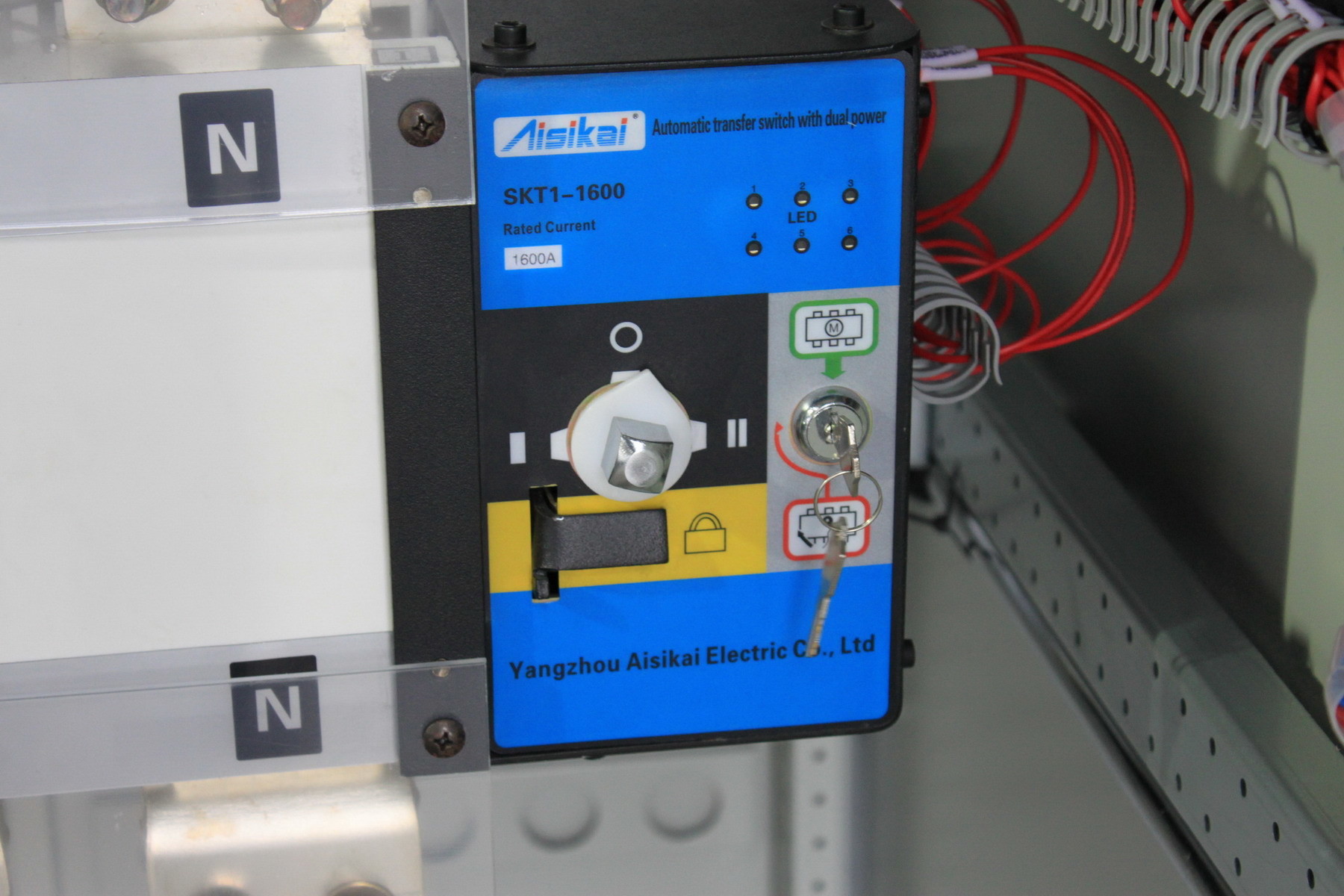 ATS 800A 3 Phase Automatic Changeover Switch 4P 32 Amp