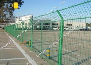 China Barbed Wire Cattle Fence High Tensile Welded Twisted Security Barbed Wire Fencing wholesale