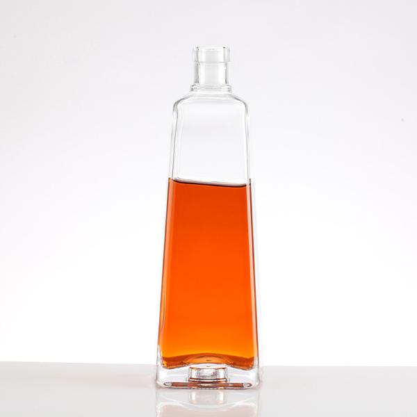 500ml 700ml 750ml Super Flint Glass Vodka Whisky Brandy Bottle with Customized