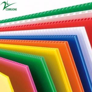 China Waterproof Pp Corrugated Board 2400x1200 Corrugated Plastic Roofing Sheets on sale