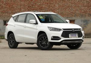 China BYD Song 2021 Classic Edition Gasoline 1.5T Manual Luxury 5 door 5 seats SUV wholesale