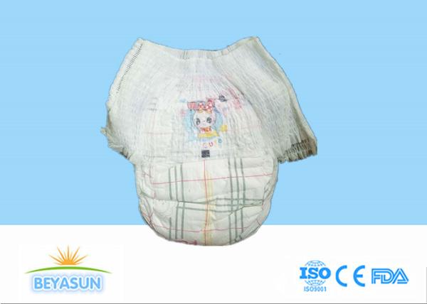 Skin Friendly Baby Pant Style Diapers Dry Surface 900Ml Volume 3D Breathable